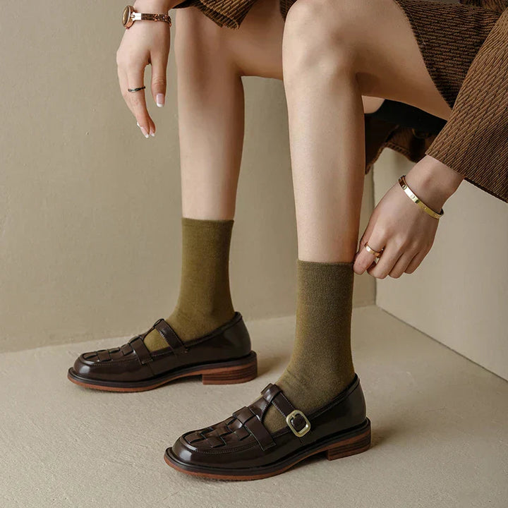 NOVELLA | PŁASKIE BUTY RETRO